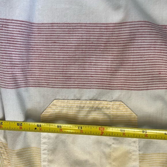 Levi's Red and Yellow Casual Button Down Shirt - Picture 7 of 8